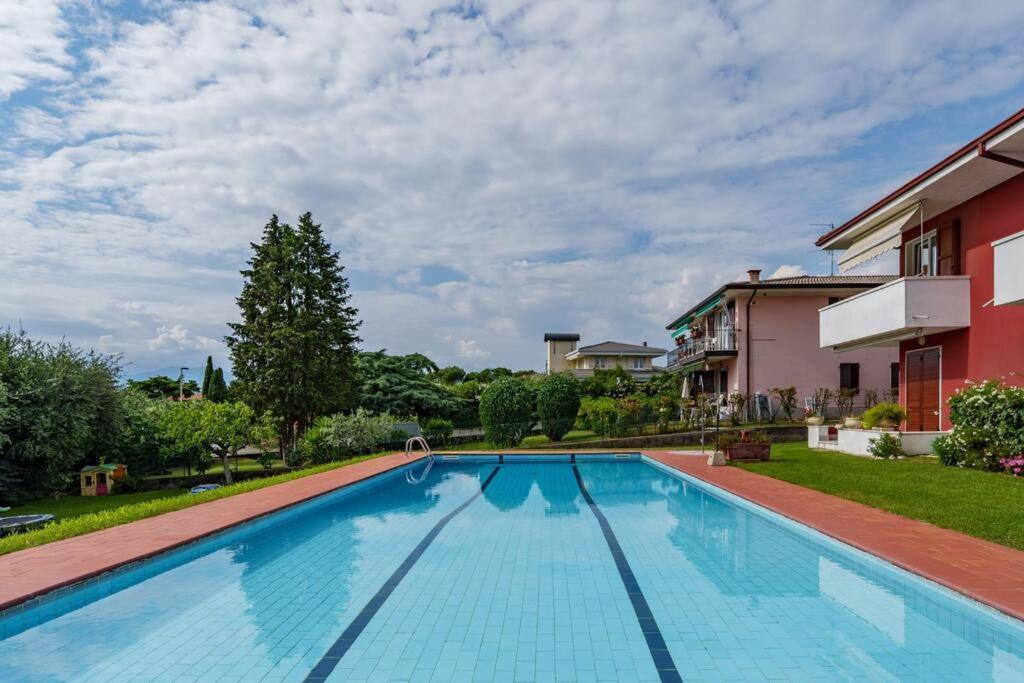 Lake-Lahn Apartment Bardolino Bagian luar foto